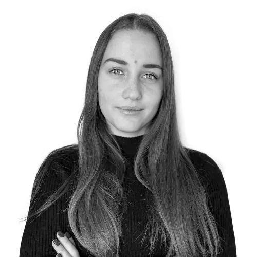 Komáromi Blanka